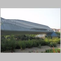 Zaragoza, Pabellón puente, photo Ajzh2074, Wikipedia.jpg